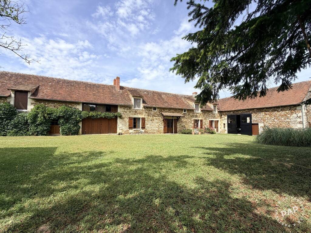 Maison à vendre, 202m², Saint-Gervais-les-Trois-Clochers