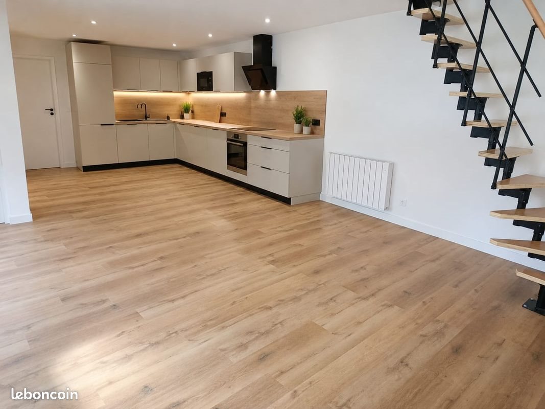 Maison à vendre, 120m², Dangé-Saint-Romain