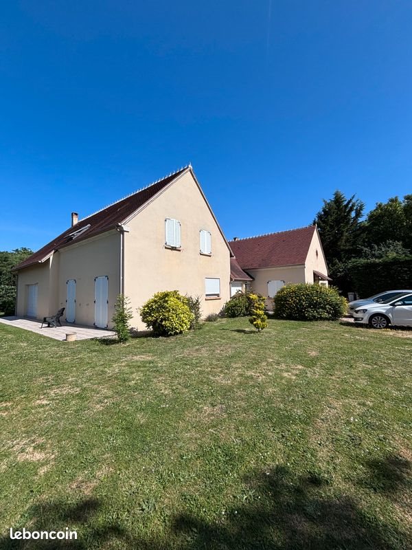 Maison à vendre, 250m², Saint-Désiré