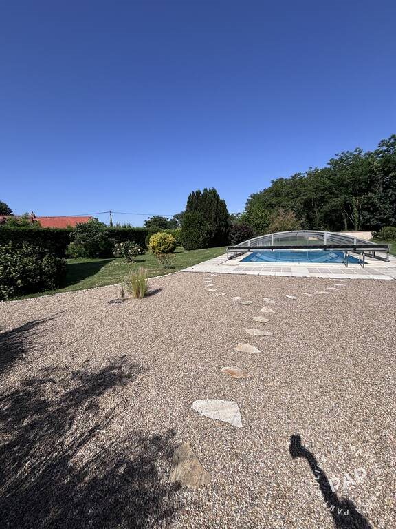 Maison à vendre, 250m², Saint-Désiré