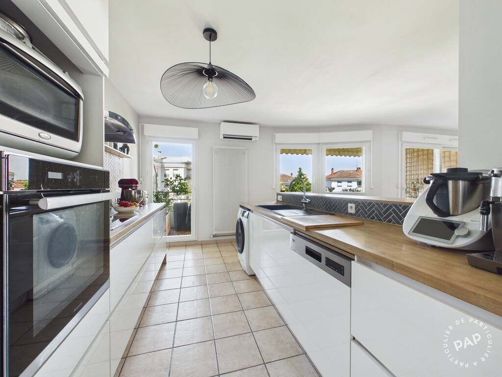 Appartement à vendre, 100m², Bron