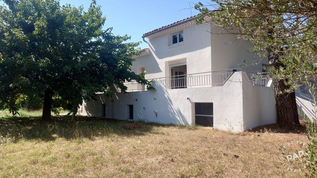 Maison à vendre, 110m², Saint-Julien-les-Rosiers