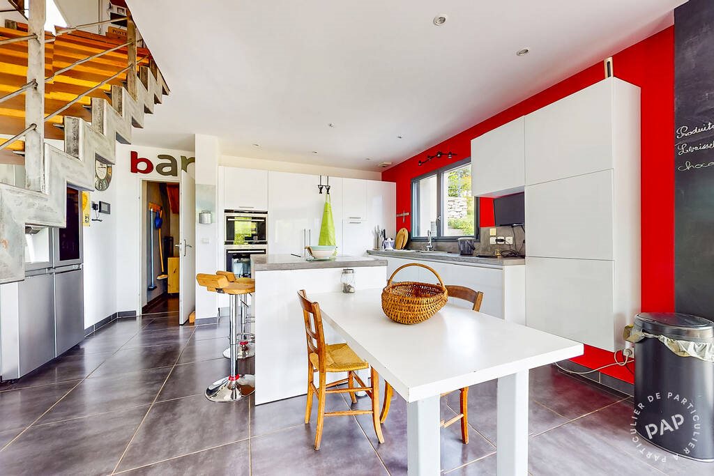 Maison à vendre, 182m², Saint-Alban-de-Montbel