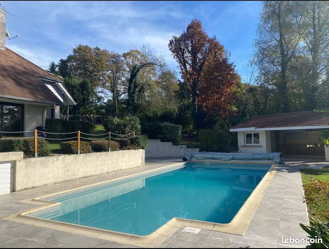 Maison à vendre, 150m², Serres-Morlaàs