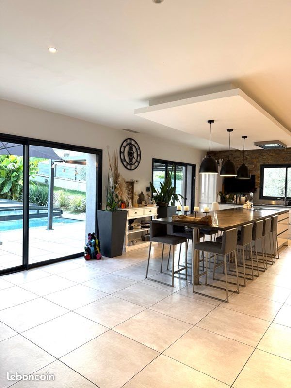 Maison à vendre, 212m², Chamagnieu