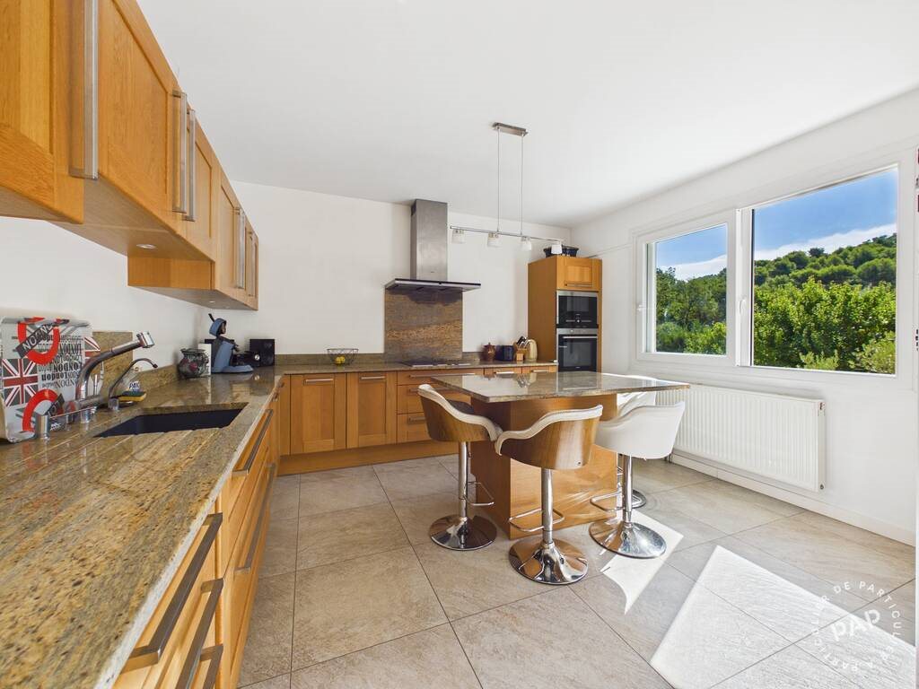 Maison à vendre, 180m², Simiane-Collongue