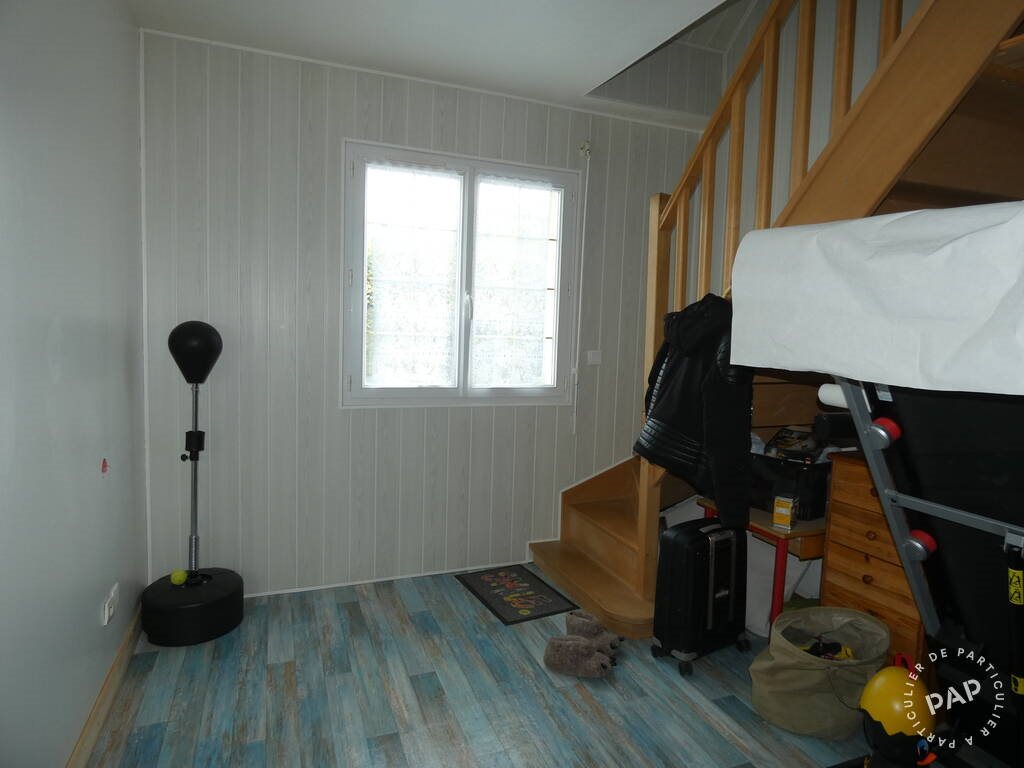 Maison à vendre, 120m², Montaillé