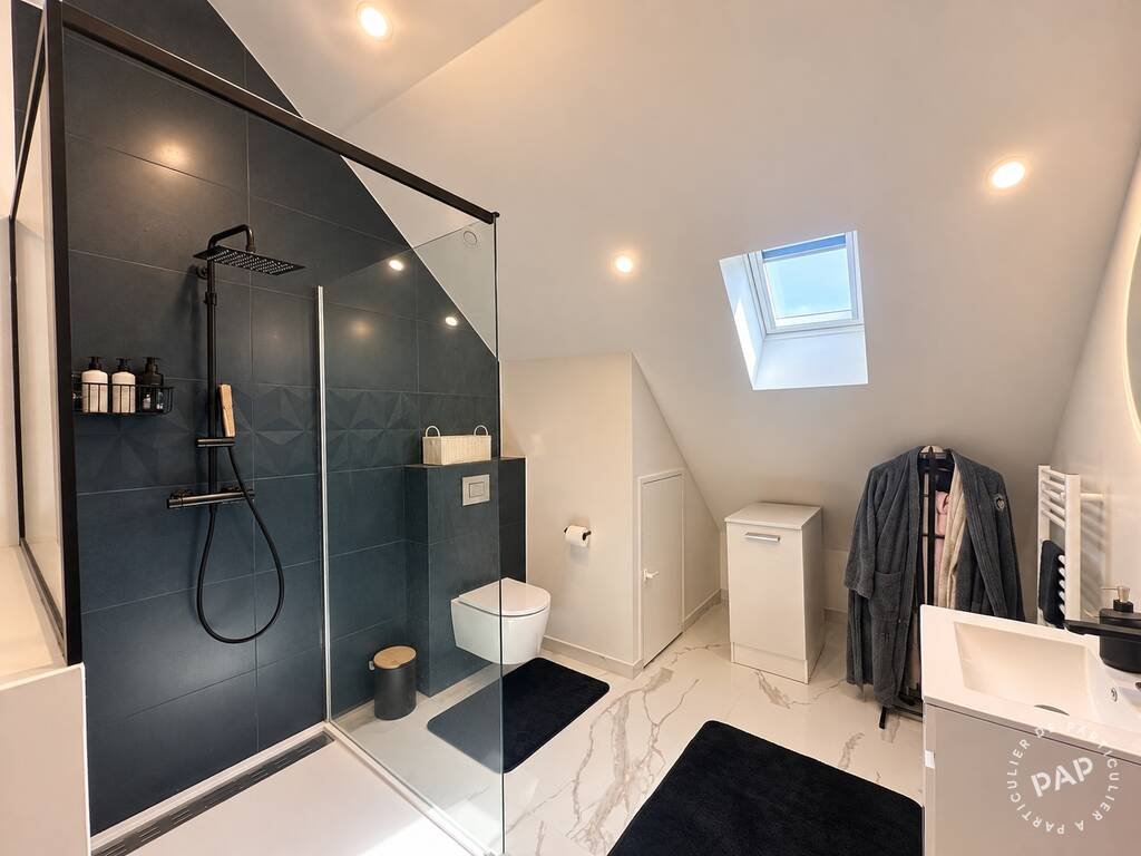 Maison à vendre, 140m², Saint-Péravy-la-Colombe