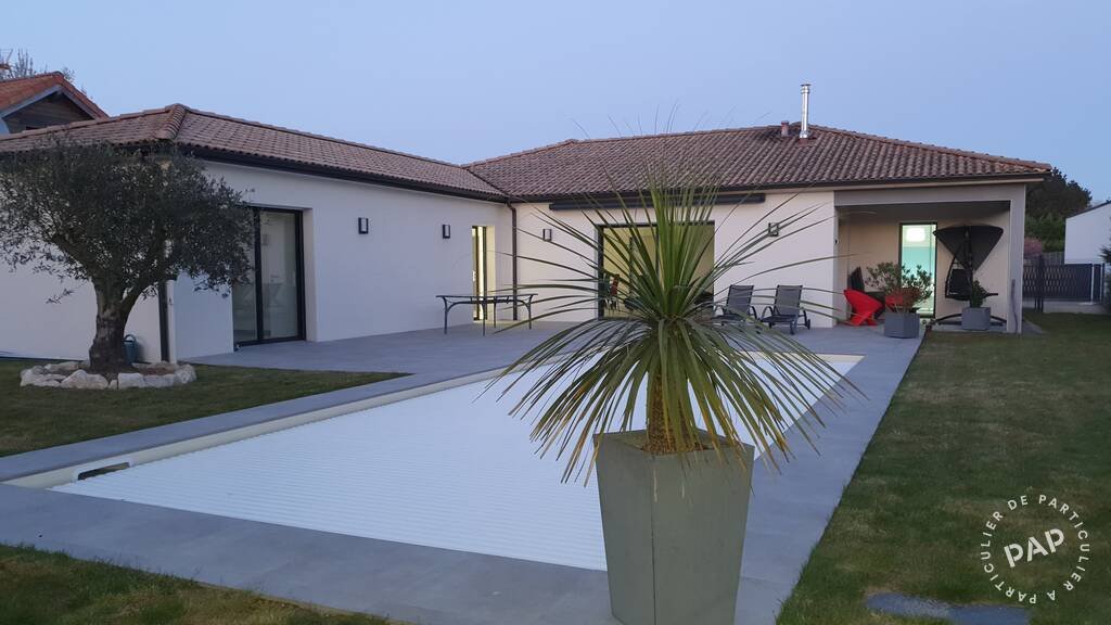 Maison à vendre, 146m², Brains