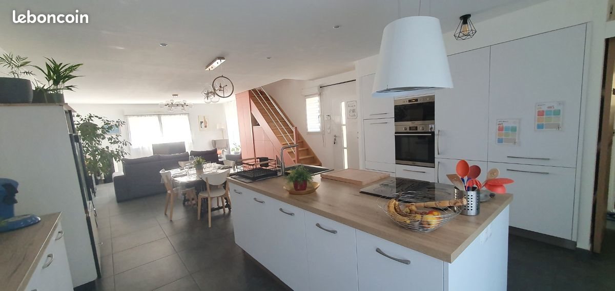Maison à vendre, 155m², Pontfaverger-Moronvilliers