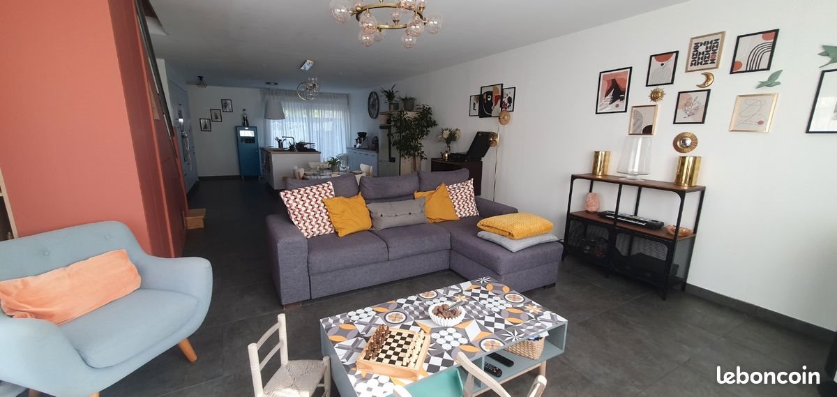 Maison à vendre, 155m², Pontfaverger-Moronvilliers