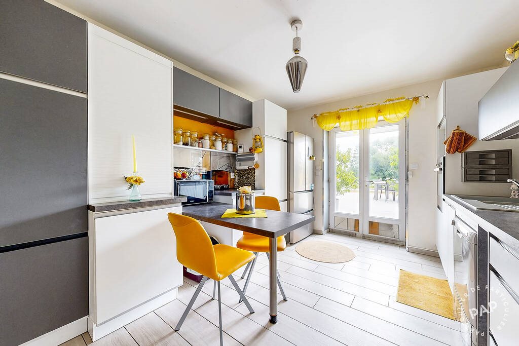 Maison à vendre, 227m², Saint-Jean-les-Deux-Jumeaux