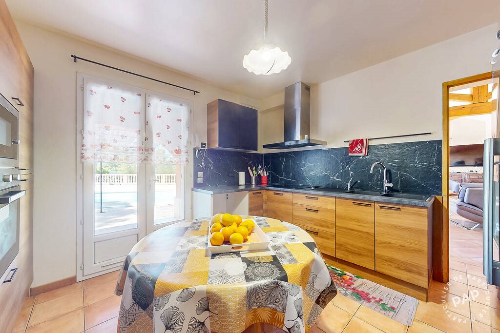 Maison à vendre, 137m², Saint-Raphaël