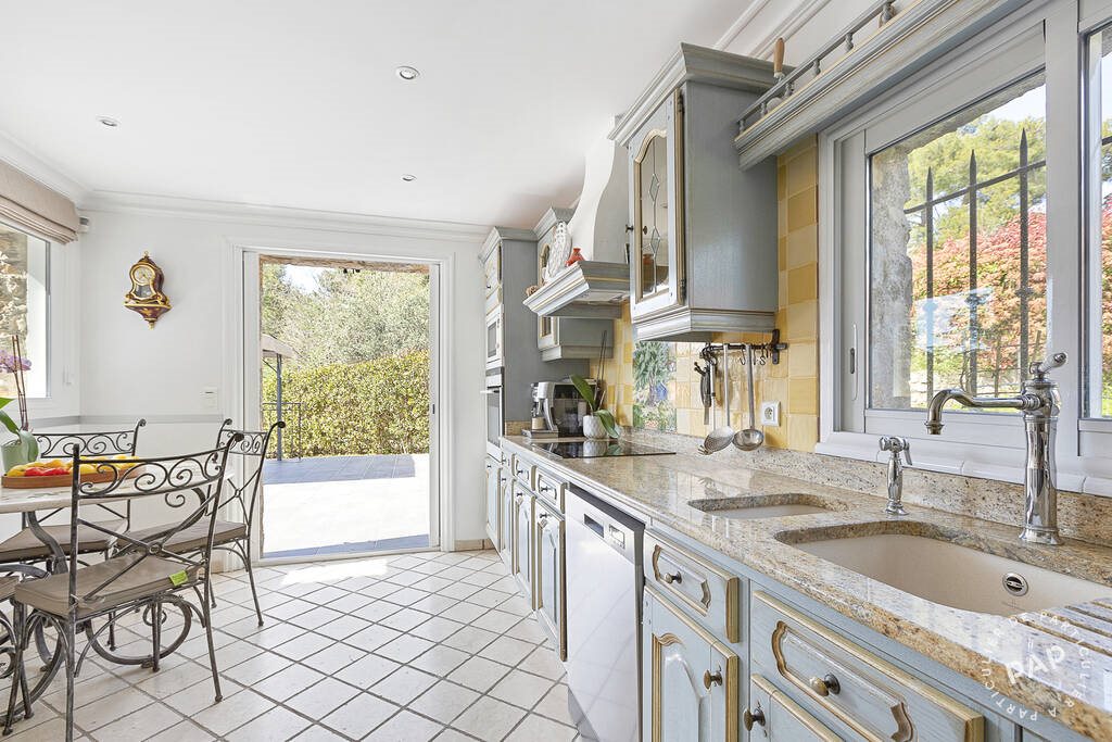 Maison à vendre, 245m², Peymeinade