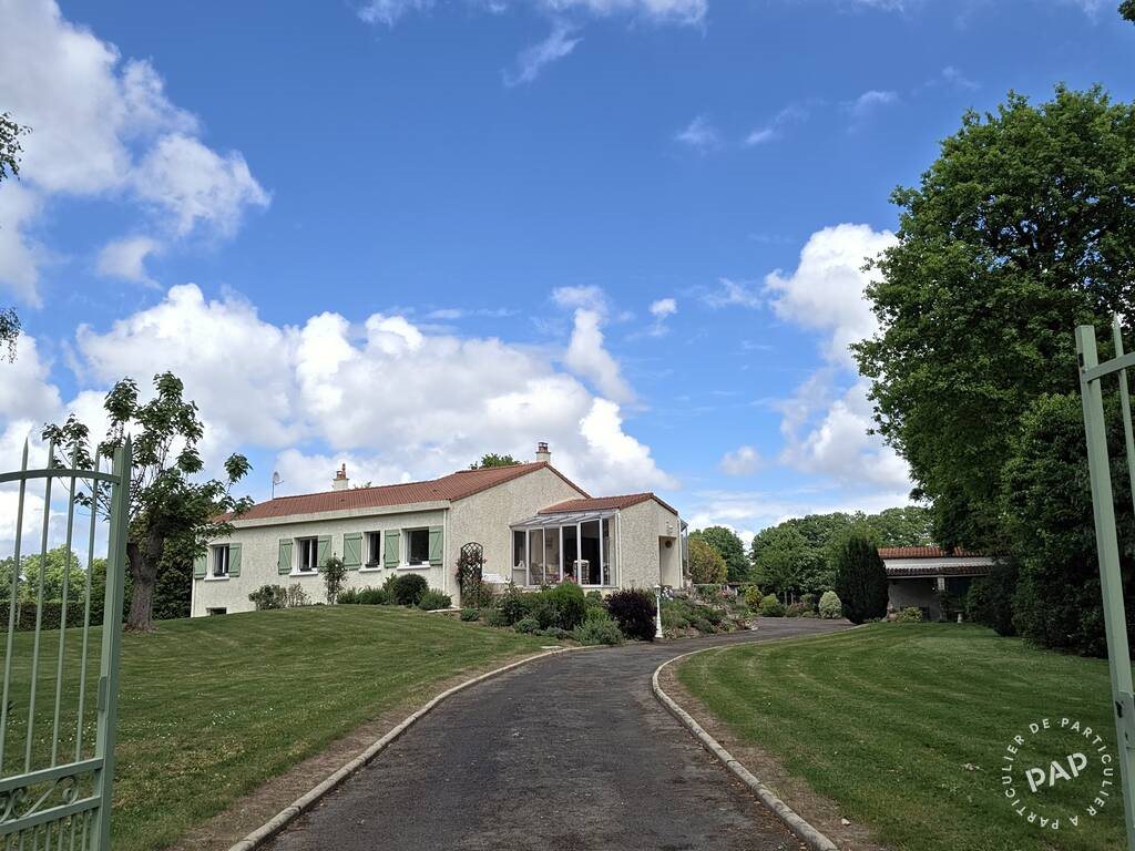 Maison à vendre, 142m², La Ferrière