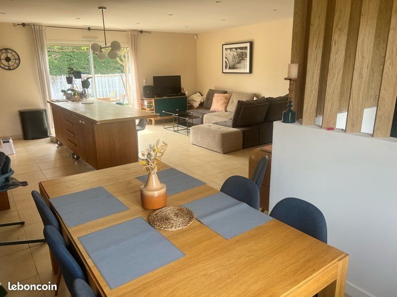 Maison à vendre, 120m², Caumont-sur-Durance