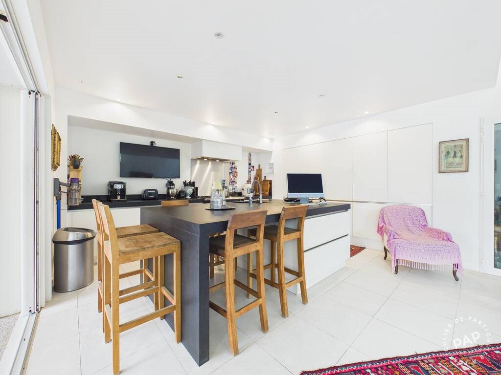 Maison à vendre, 240m², Saint-Marc-Jaumegarde