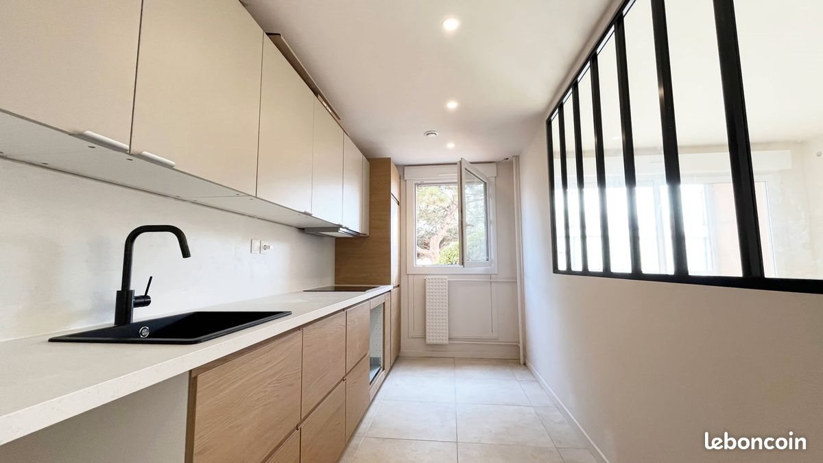 Appartement à vendre, 61m², Arles