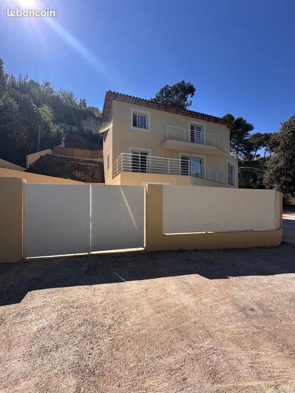 Maison à vendre, 200m², Vallauris