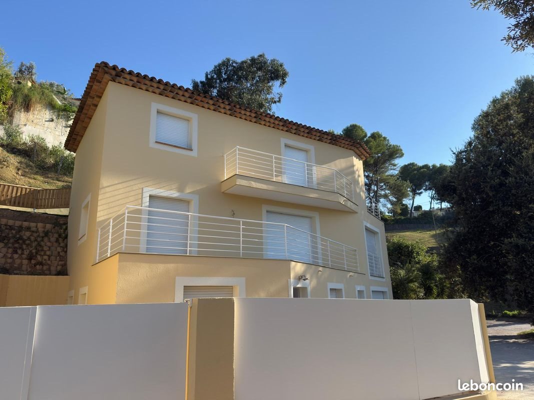 Maison à vendre, 200m², Vallauris