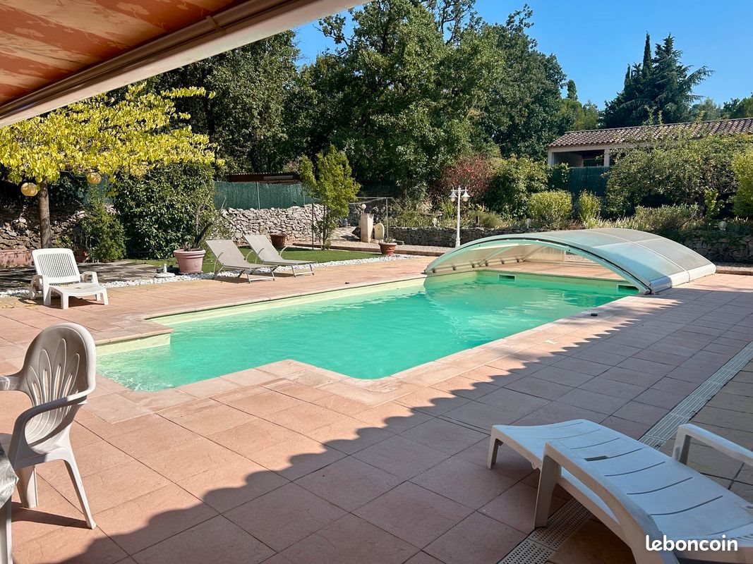 Maison à vendre, 160m², Forcalqueiret