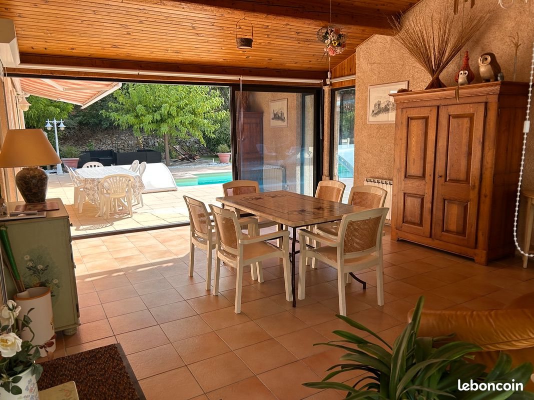 Maison à vendre, 160m², Forcalqueiret