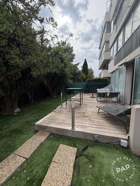 Appartement à vendre, 65m², Fréjus