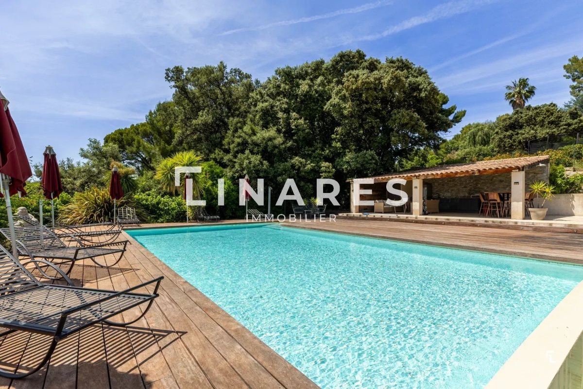 Maison à vendre, 800m², La Cadière-d'Azur