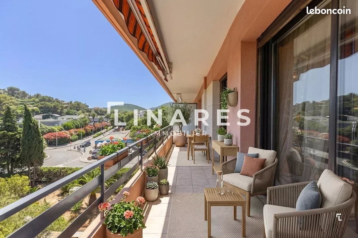 Appartement à vendre, 76m², Cavalaire-sur-Mer
