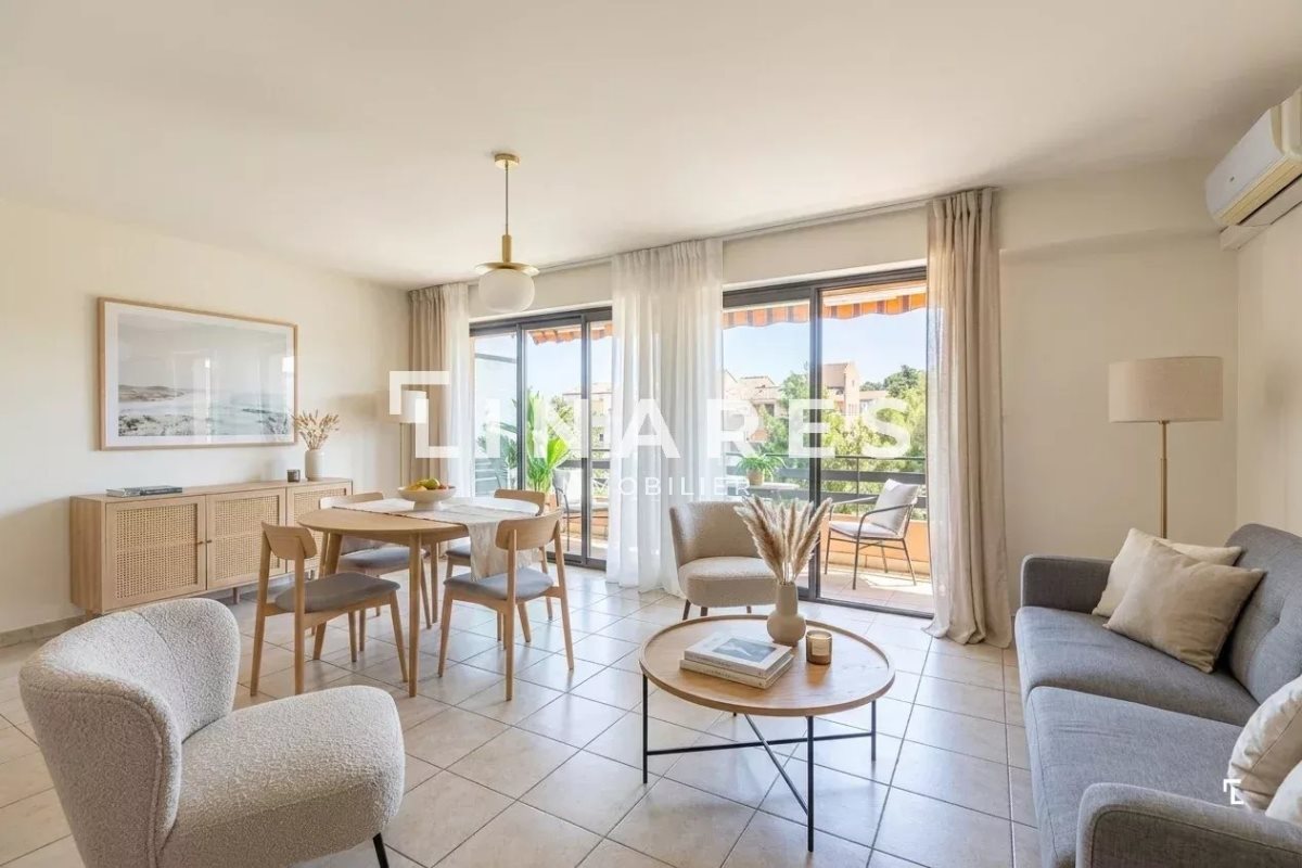 Appartement à vendre, 76m², Cavalaire-sur-Mer