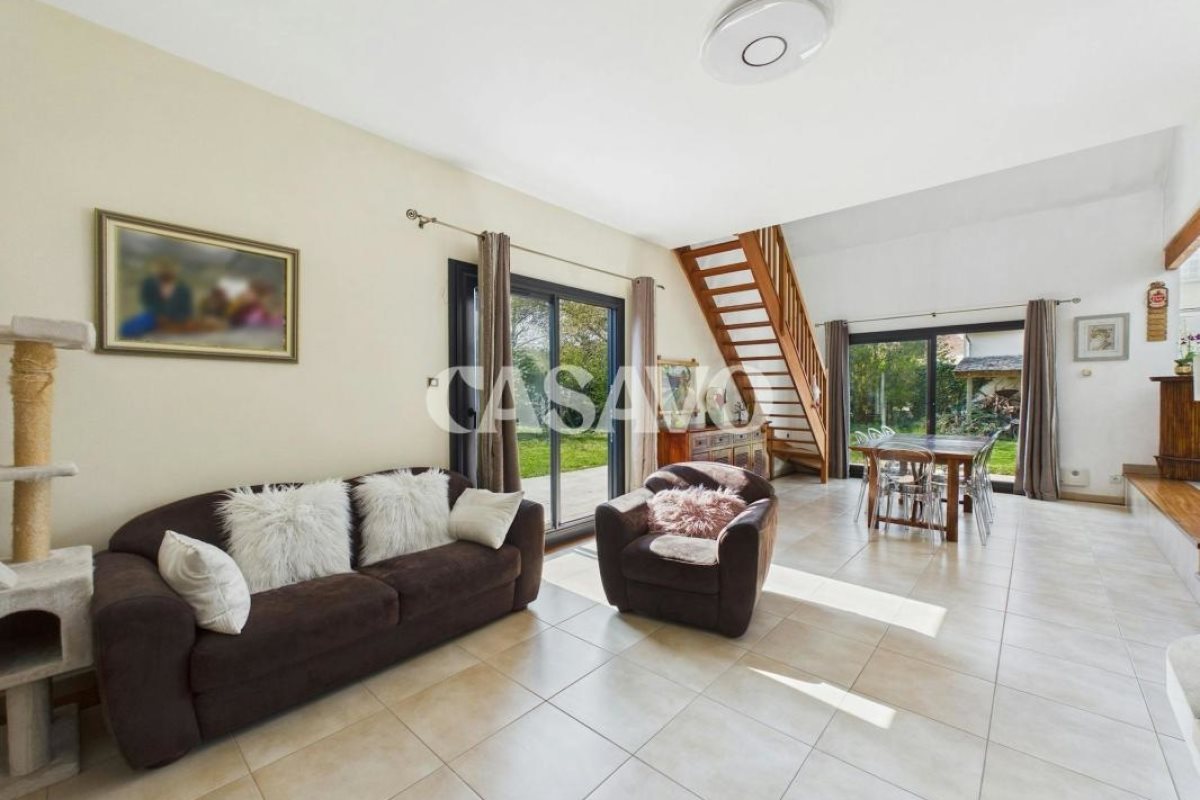 Maison à vendre, 235m², Saint-Prix