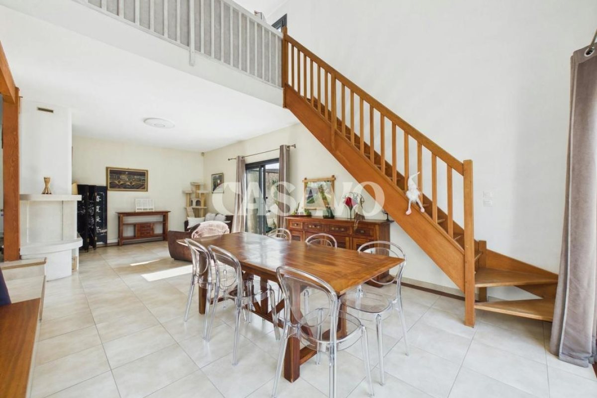 Maison à vendre, 235m², Saint-Prix