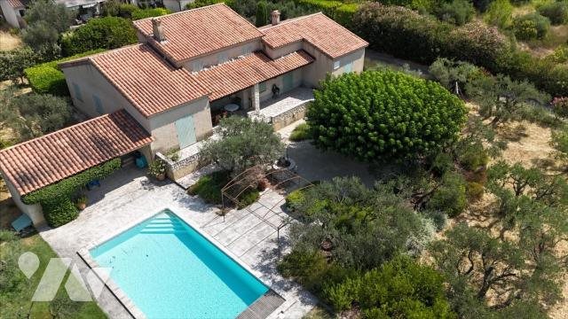 Maison à vendre, 200m², Paradou