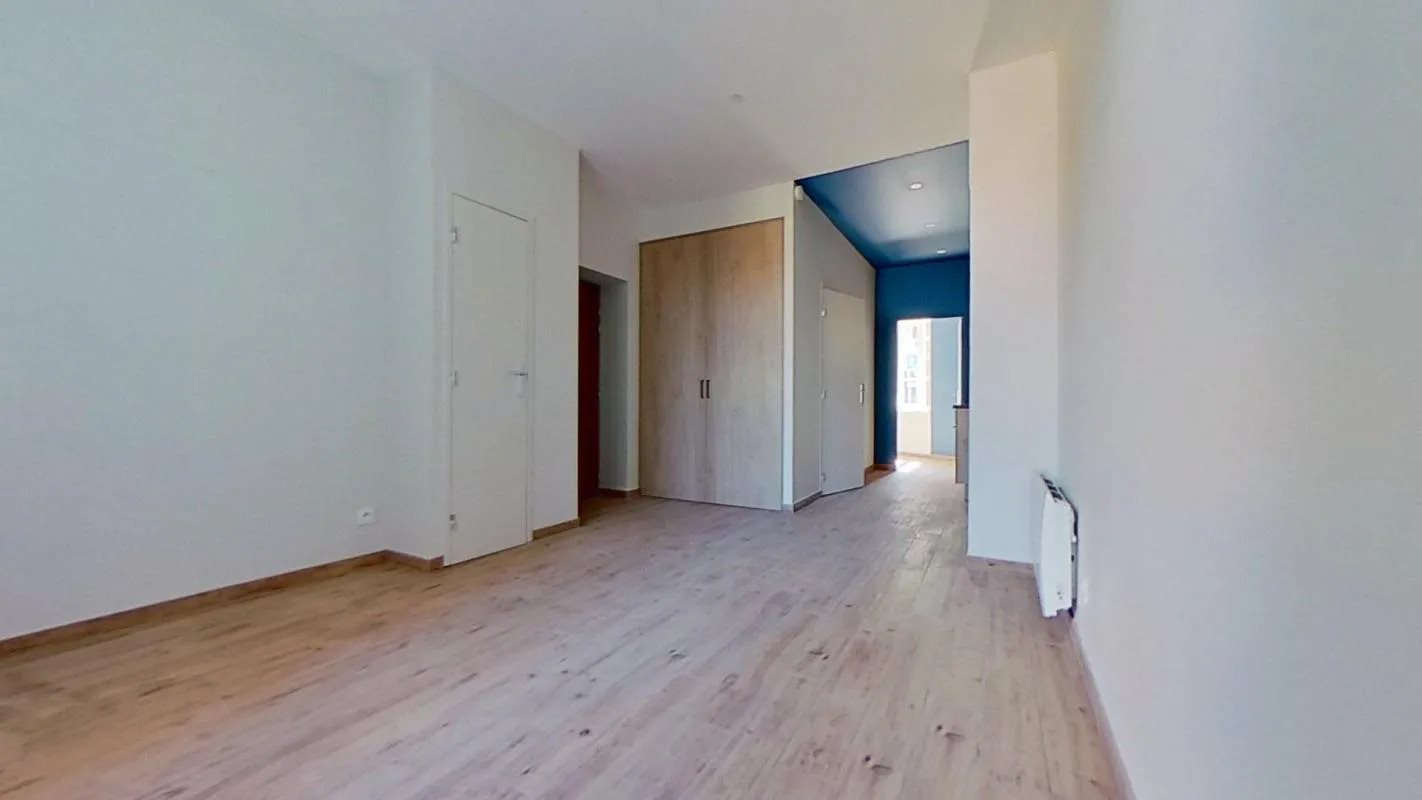Appartement à louer, 32m², Bron