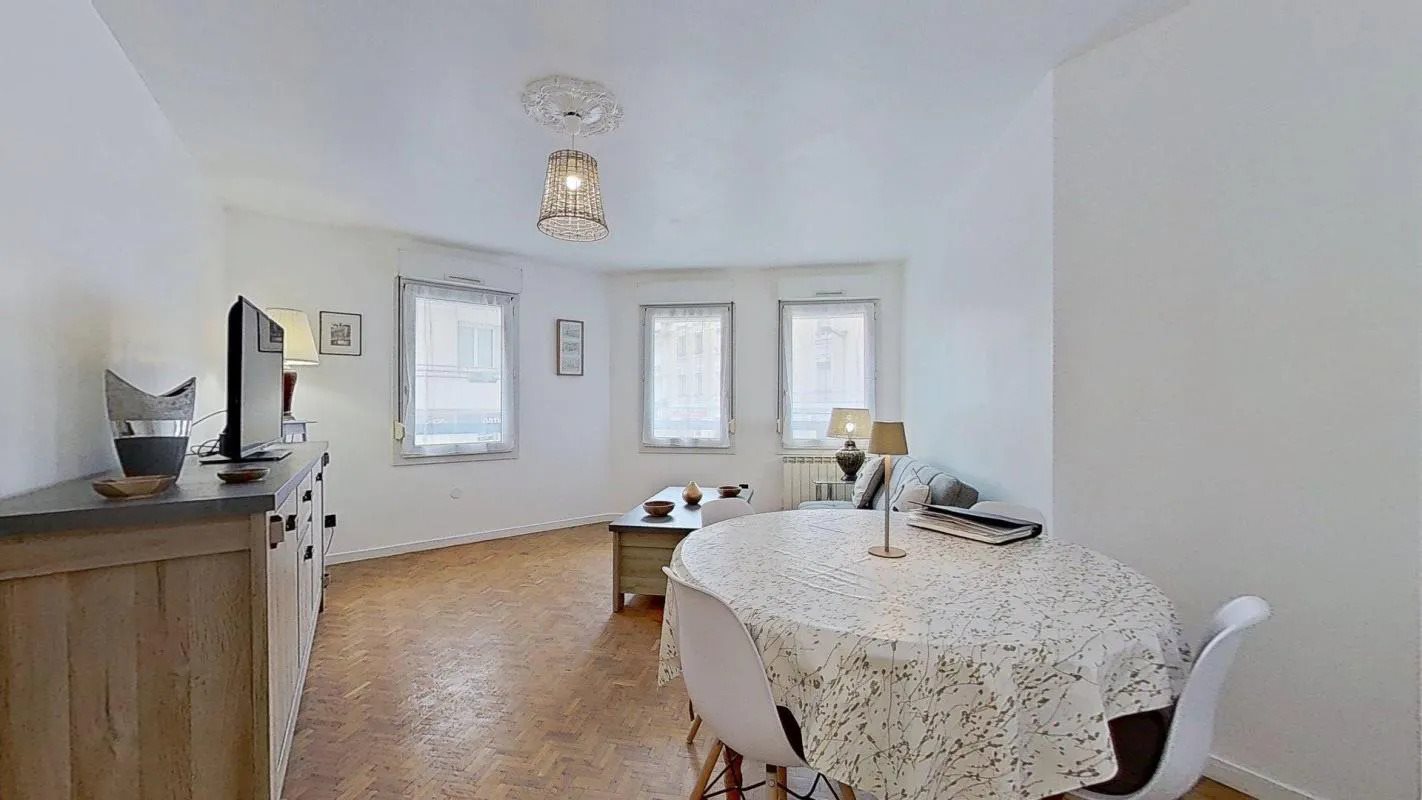 Appartement à louer, 72m², Lyon 8ème