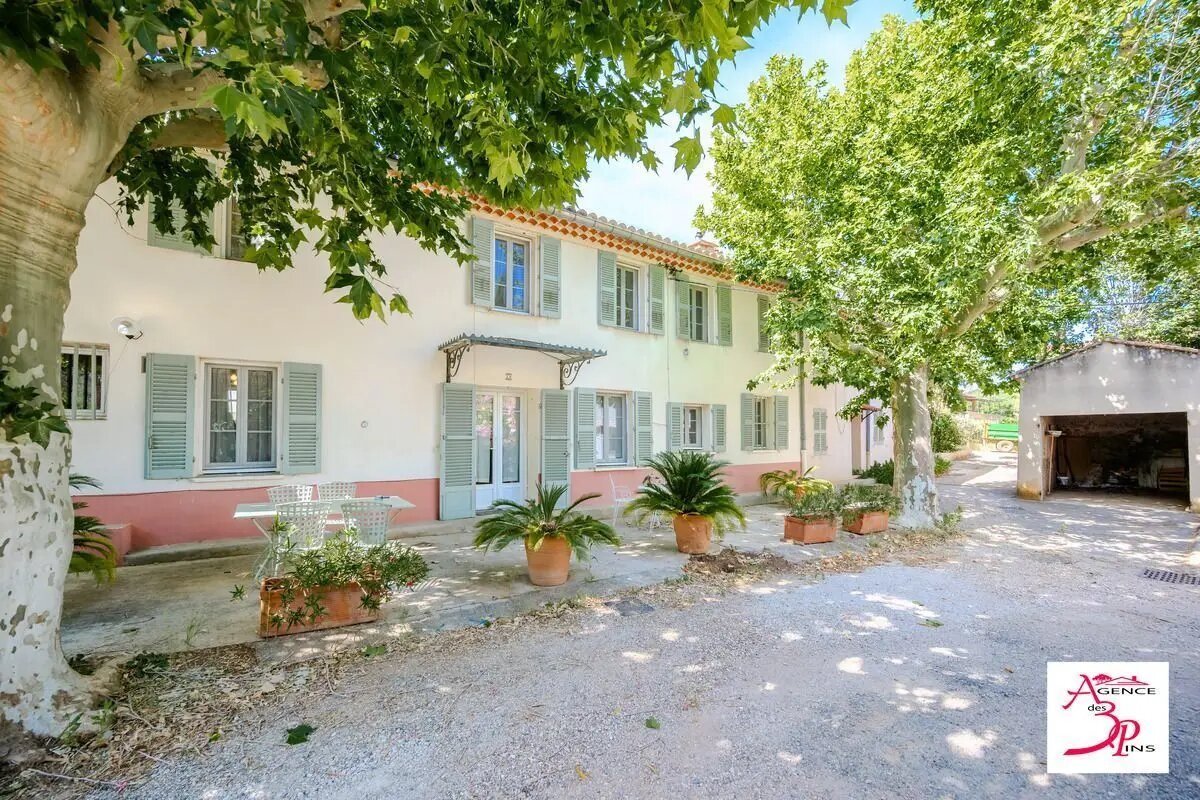 Maison à vendre, 200m², Pierrefeu-du-Var