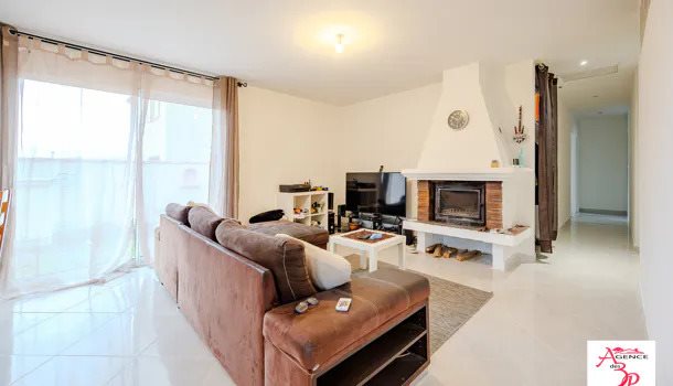 Maison à vendre, 128m², Pierrefeu-du-Var