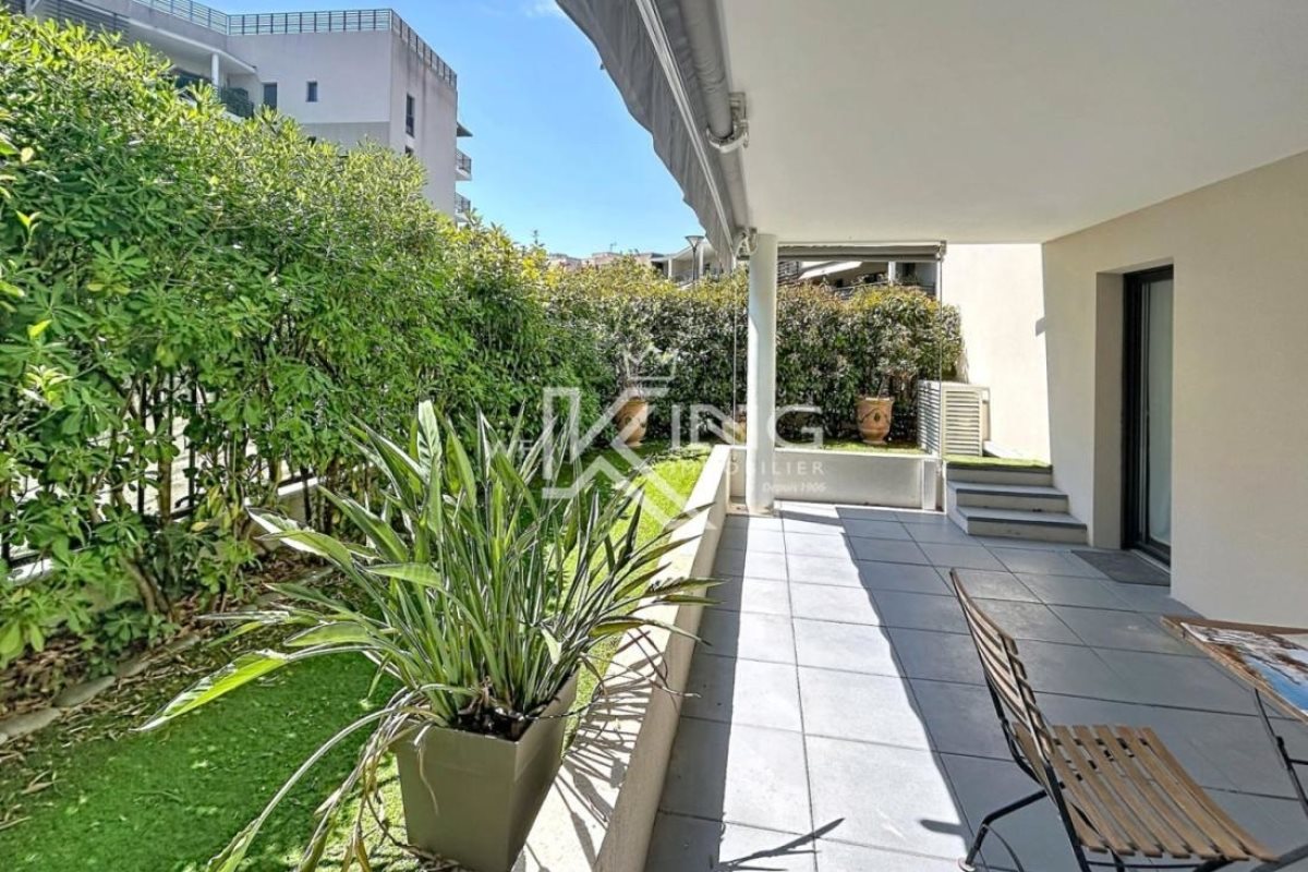 Appartement à vendre, 75m², Saint-Raphaël