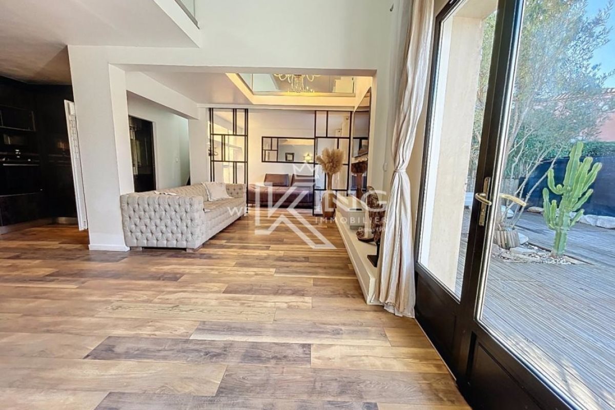 Maison à vendre, 90m², Fréjus