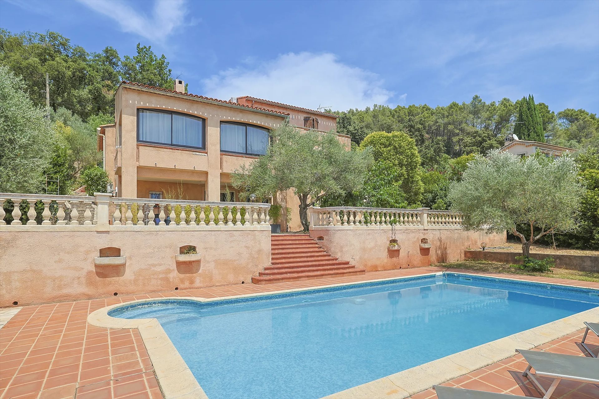 Maison à vendre, 190m², Carnoules
