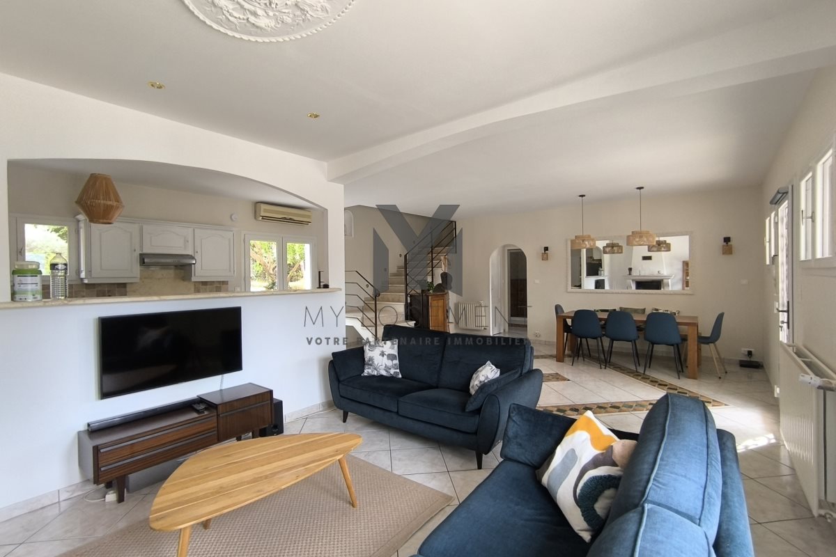Maison à vendre, 165m², Roquevaire