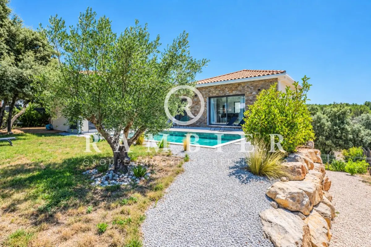 Maison à vendre, 220m², Le Triadou