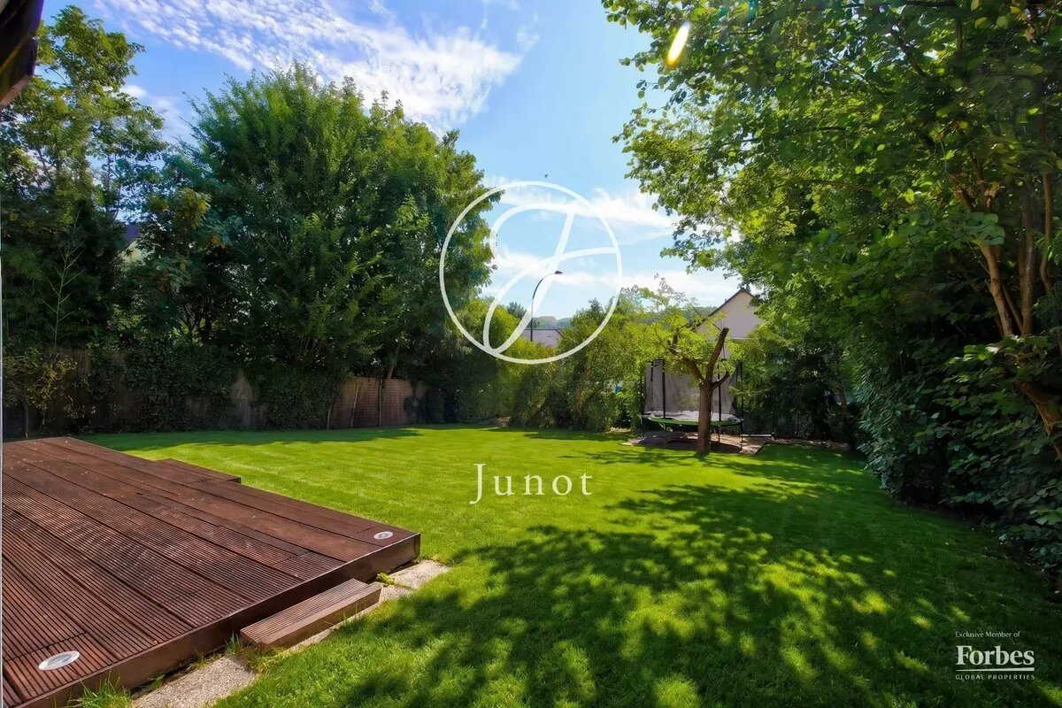 Maison à vendre, 215m², La Celle-Saint-Cloud