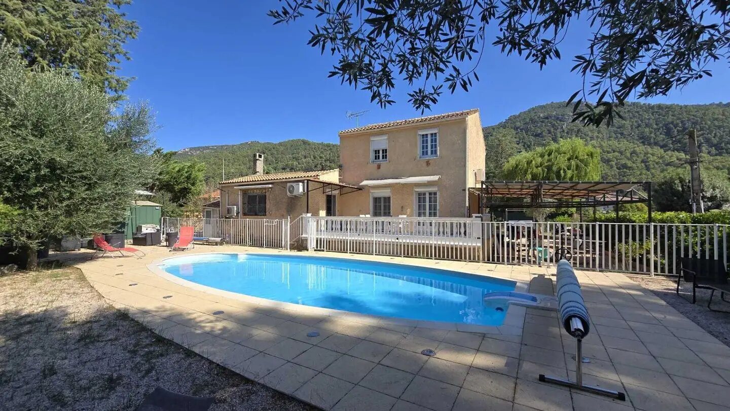 Maison à vendre, 152m², Signes
