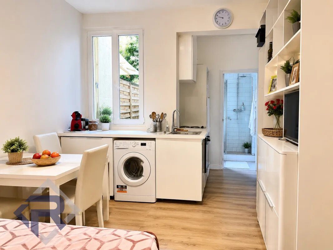 Appartement à vendre, 25m², Versailles