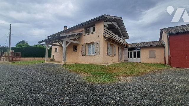 Maison à vendre, 120m², Charentay