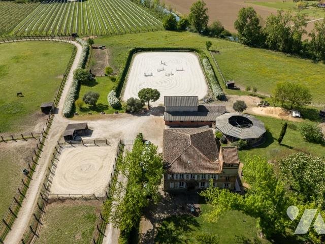 Maison à vendre, 198m², Saint-Nicolas-de-la-Grave