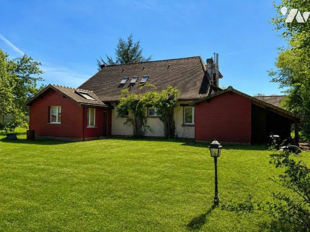 Maison à vendre, 170m², Hondouville