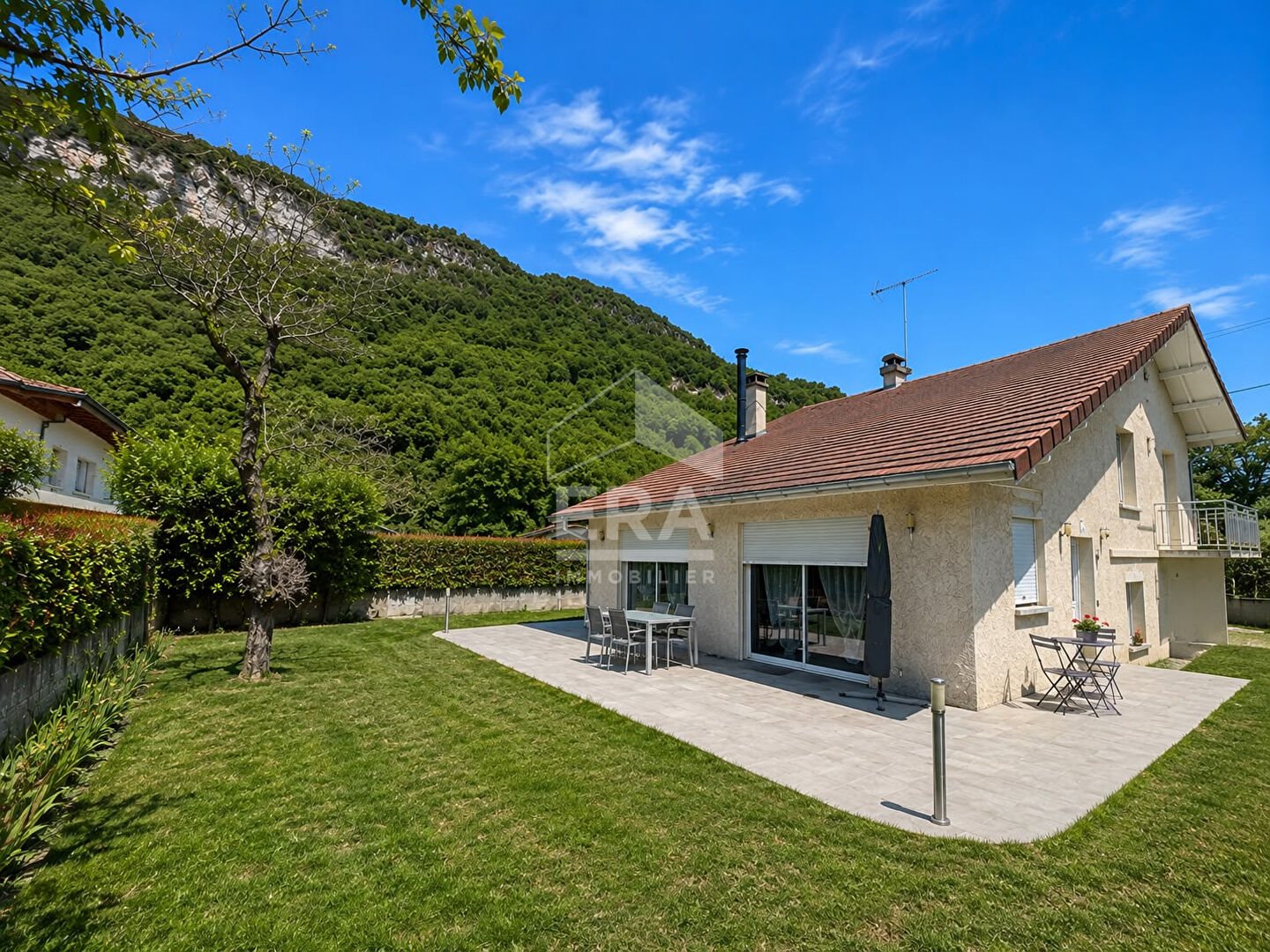 Maison à vendre, 112m², Serrières-de-Briord