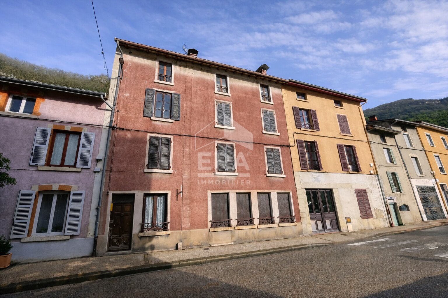 Maison à vendre, 210m², Saint-Rambert-en-Bugey